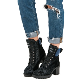 Kylie Radnici od velura crna 1