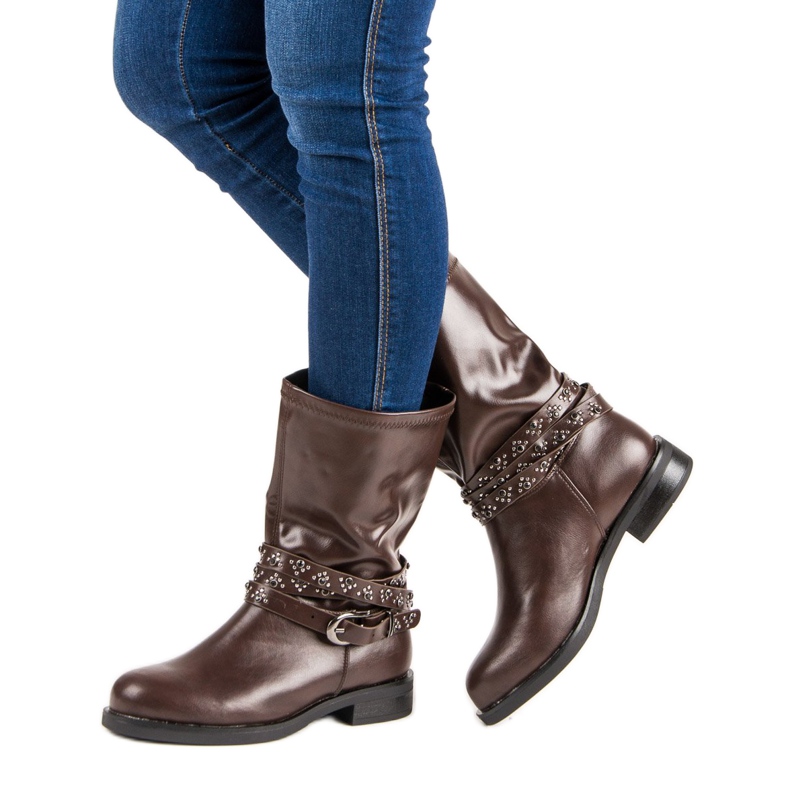 Small Swan Smeđi radnici smeđa 2