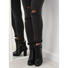 Crna 88073 Crne štikle crno 2