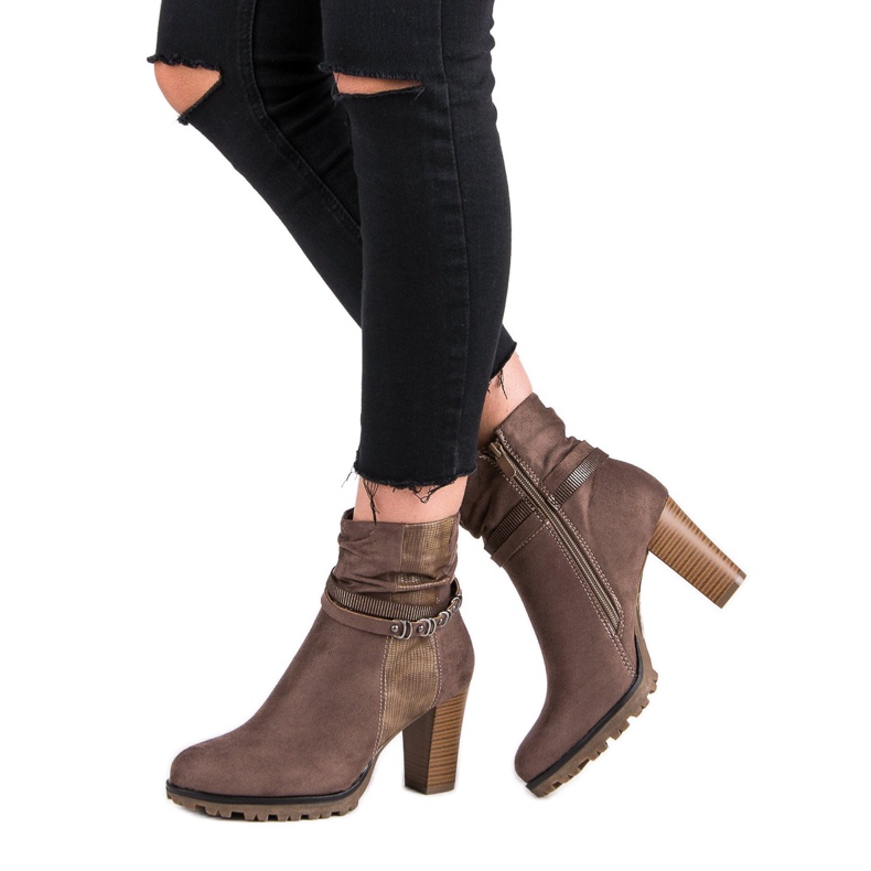 Super Mode Elegantne čizme na postu smeđa 2