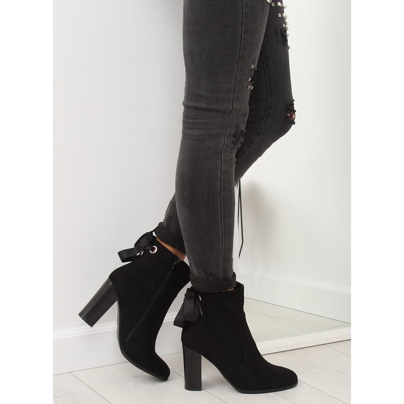 Crne štikle 1331 Crna 1