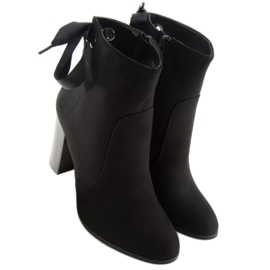 Crne štikle 1331 Crna 2