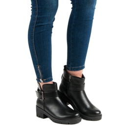 Kayla Crni radnici na platformi crna 1