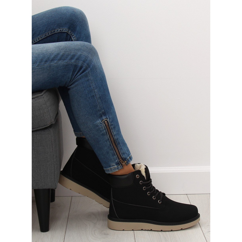 Crne ženske trapere KK-102 Black crna 1