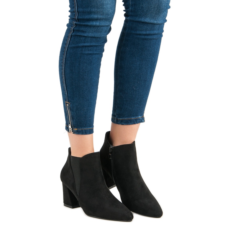 Belle Women Gležnjače od antilopa na stupu crna 1