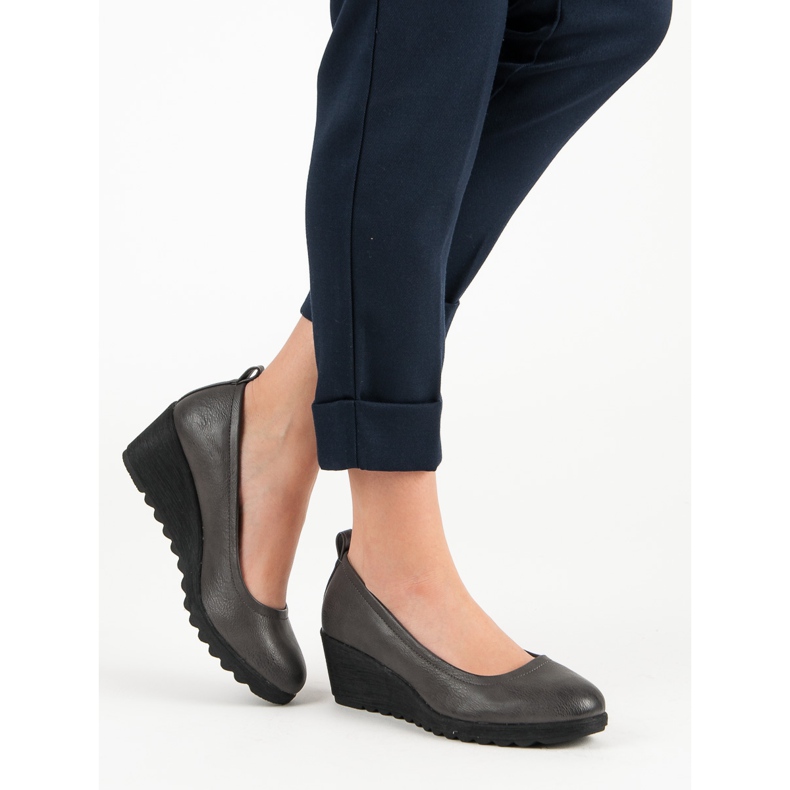 J. Star Pumpe s sivim klinom siva 1