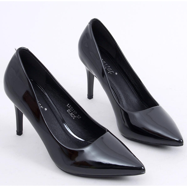 Crpke na crnom LE011P-ST Crni pin crna 1