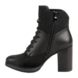 Vinceza Čizme na vezicu na postu crna 2