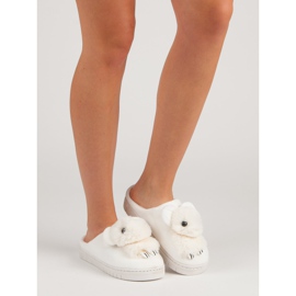 Udobne papuče bijela 1