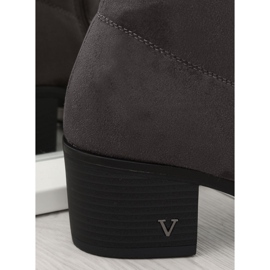 Siva Preko čizama s visokim potpeticama BH131-HB Siva 2