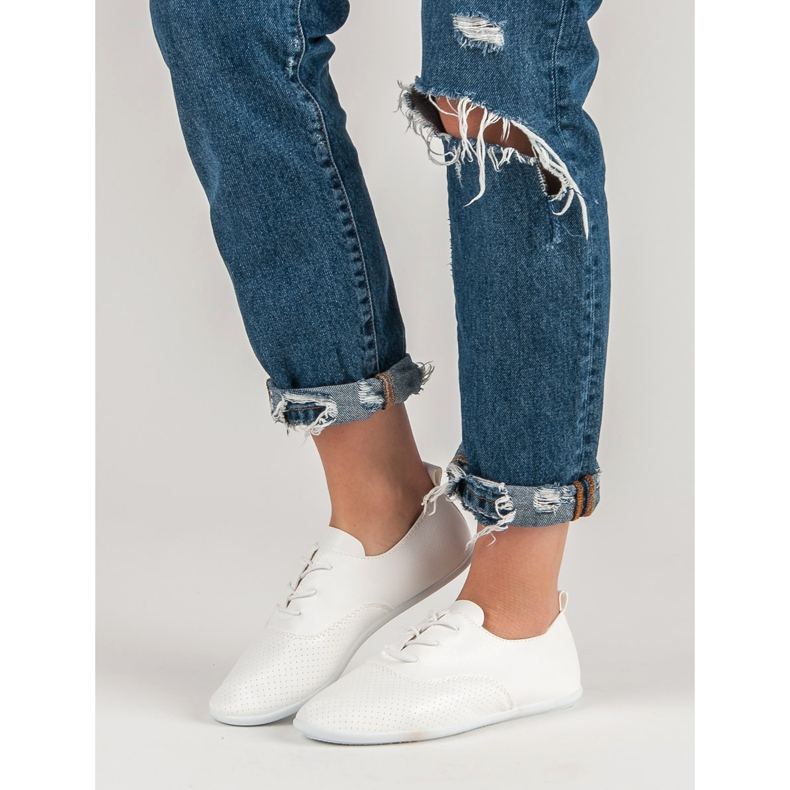 Bijele vezane tenisice bijela 2