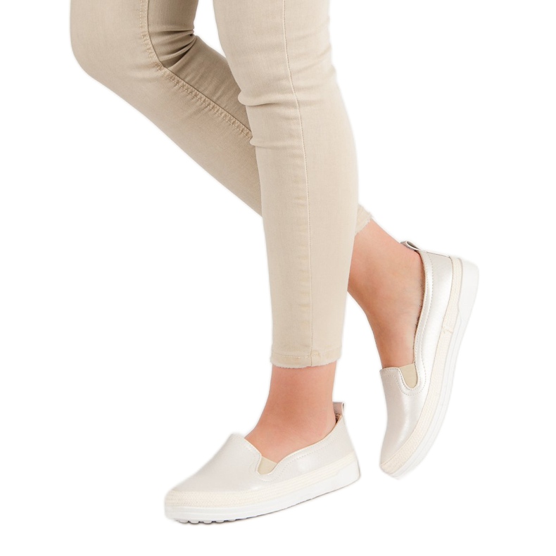 Udobni sliponi žuta boja 1