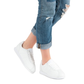 Bijele sportske cipele bijela 2