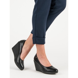 J. Star Crne pumpe na klin crna 2