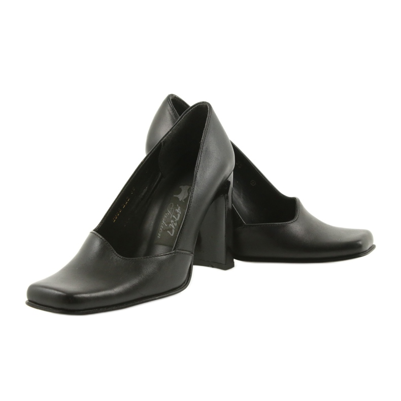 Kožne pumpe Atut 988 crna 2