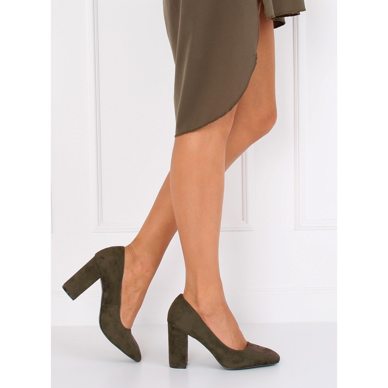 Crpke na zelenom stupu 2242 Deep Green zelena 1