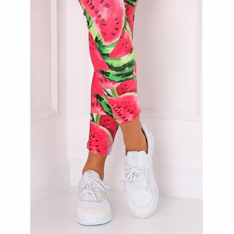 Izuzetno lagane bijele sportske cipele BY-069 Bijele bijela 1