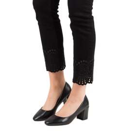 Ideal Shoes Klasične crne pumpe crno 1