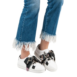 Sportske cipele vezane vrpcom bijela 2