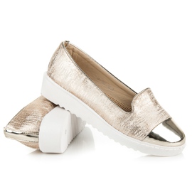 Nio Nio Zlatni gospodari na platformi 2