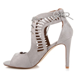 Queen Bee Privezane sandale od antilopa siva 1