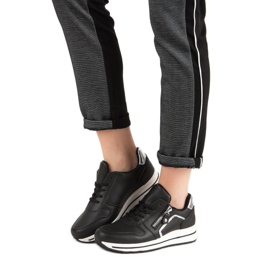 Crne sportske cipele crna 1