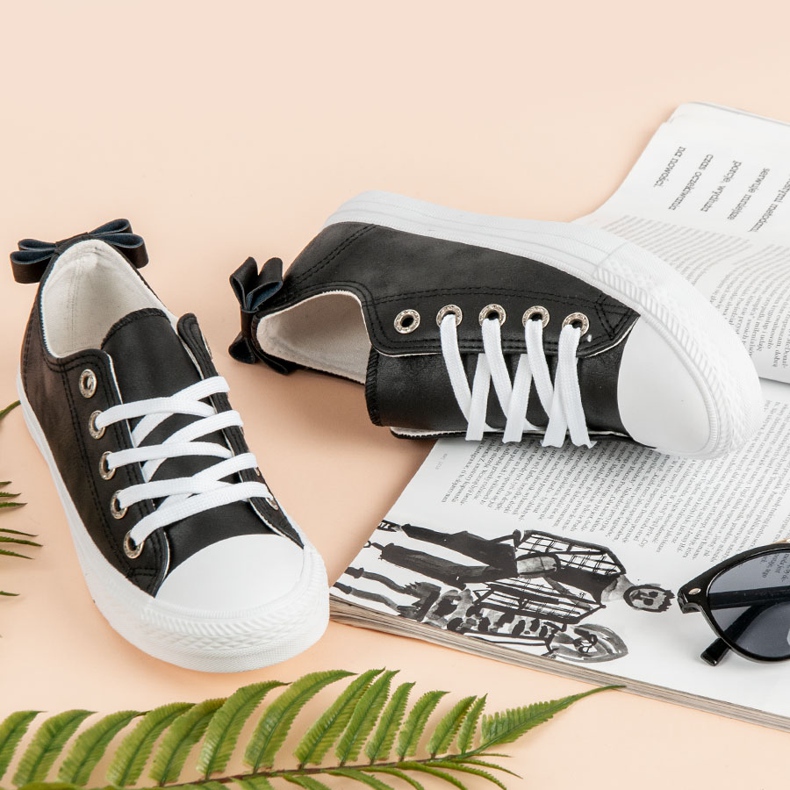 Crne niske tenisice crno 1