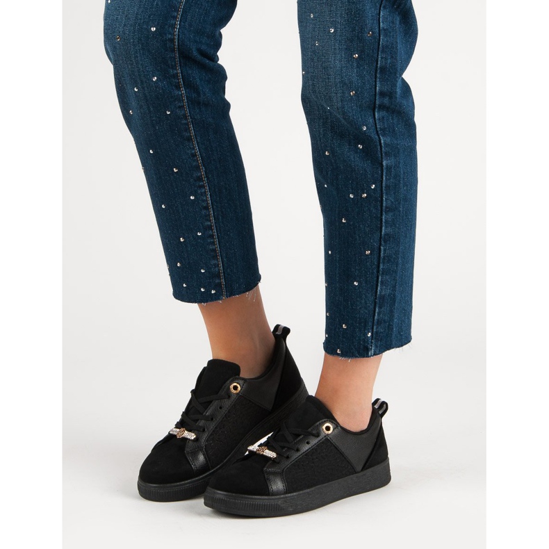 Crne sportske cipele crno 1