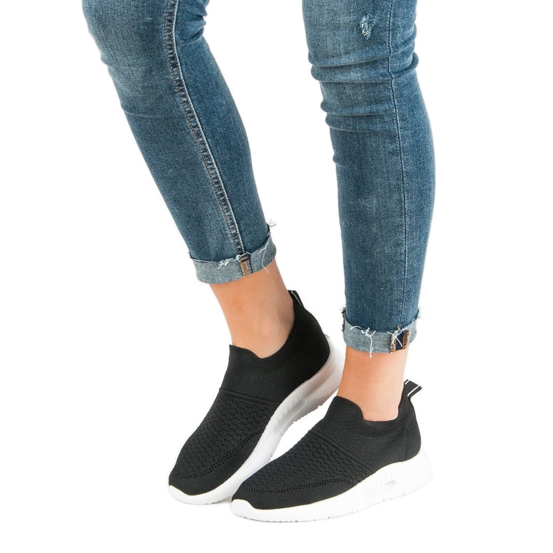 Tekstilna sportska obuća crna 1