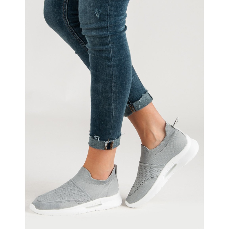 Tekstilna sportska obuća siva 1