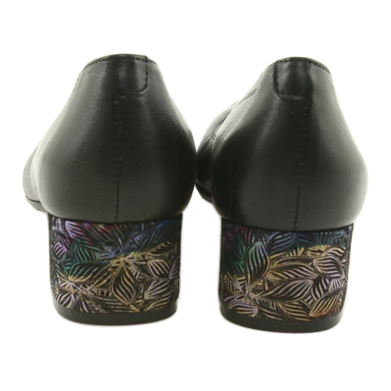 Arka Ženske kožne pumpe crne 5627 crno 5