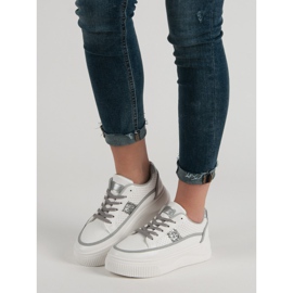 Bijele puzavice sa sjajem bijela 2