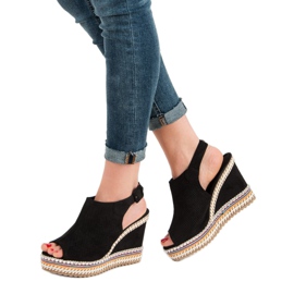 Nio Nio Ugrađene sandale na klin crna 1