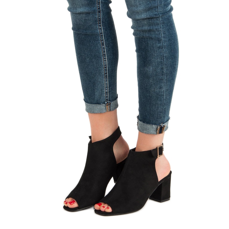 Super Mode Sandale izgrađene na šanku crna 1