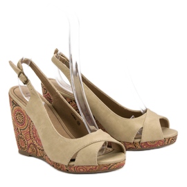 Corina Modne etno sandale smeđa 2