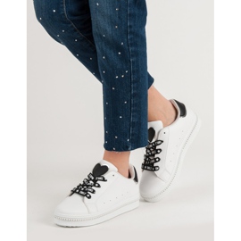 Sportske cipele na vezanje bijela 2