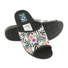 Ženske papuče zebra Adanex 23876 bijela crno raznobojna 4