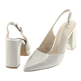 Sive ženske sandale na stupu Caprice 29604 siva 4