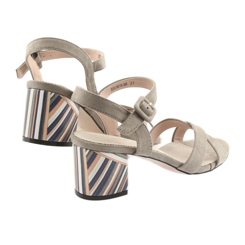 Dekorativna sandala peta Filippo 818 bež 3