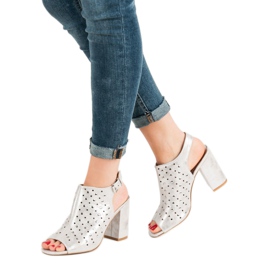 VINCEZA sandale s mlaznicama siva 1