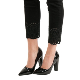 SHELOVET Lakirane pumpe crno 1