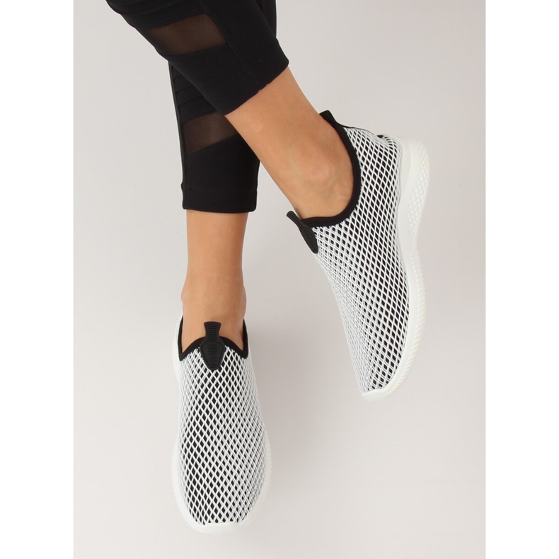 Crne sportske cipele B0-56 CRNE / BIJELE bijela crna 1