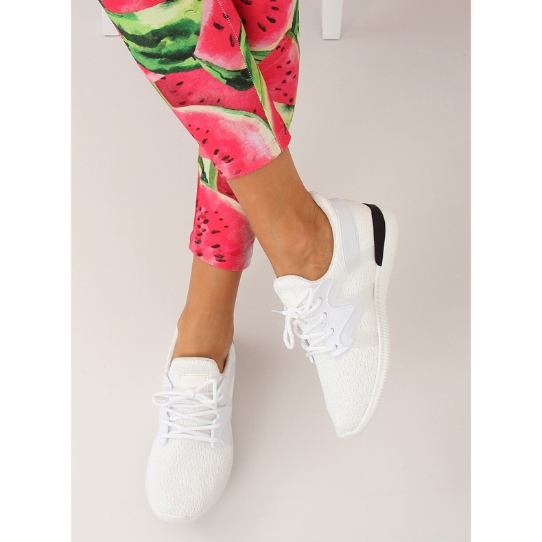 Bijele sportske cipele X-9751 Bijele bijela 1