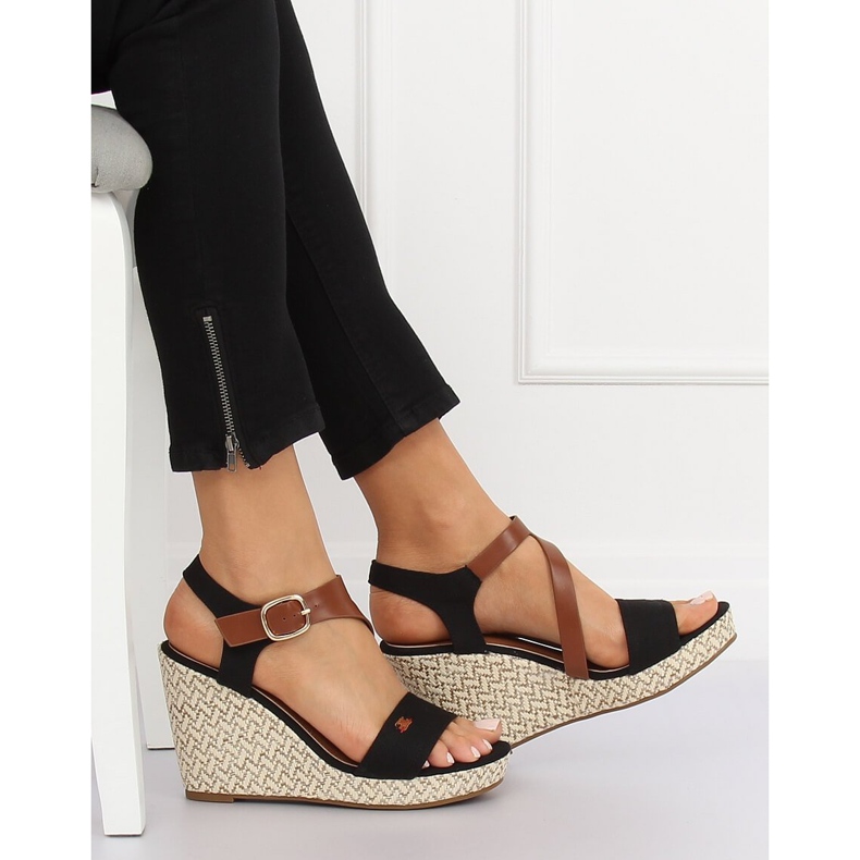 Crne BL-360 Crne sandale na klin crna 1