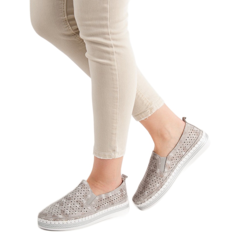 Goodin Bež kožni sliponi 1