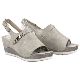 Goodin Udobne sandale na klin siva 2