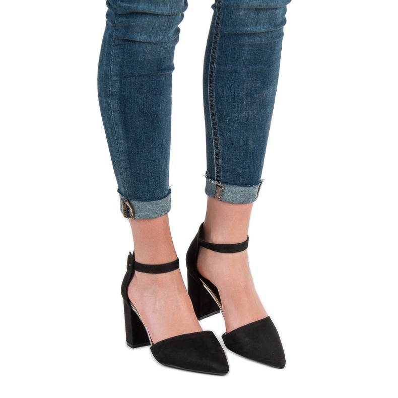 SHELOVET Pumpe u Spitzu crna 2