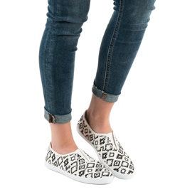 SHELOVET Tenisice na klizanje bijela crna 1