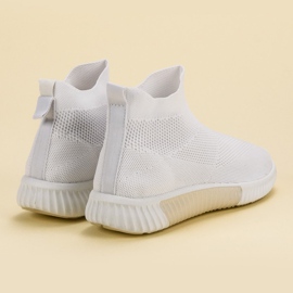 SHELOVET Natikače iznad gležnja bijela 1