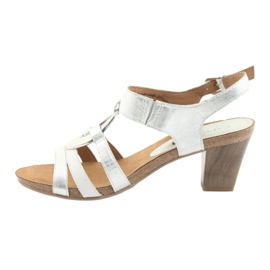 Caprice ženske sandale s ukrasom 28308 srebrni oval bijela siva 2